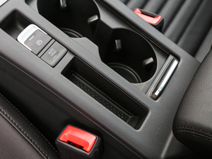 2019330TSI DSG A V п؅^(q)