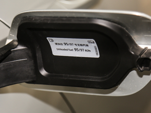 2019330TSI DSG A V ^