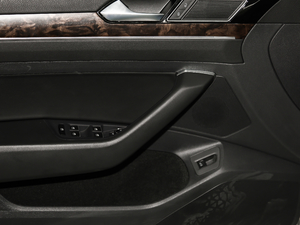 2019330TSI DSG A V g