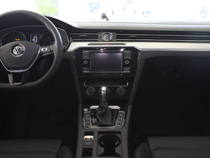 2019款280TSI DSG 领先型 国V 中控台
