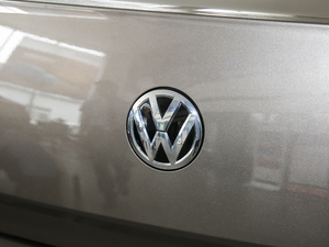 2019330TSI DSG F VI ^