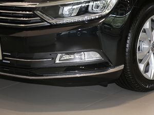 2019330TSI DSG A VI ^