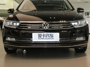 2019330TSI DSG A VI ^