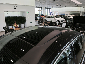 2019330TSI DSG A VI ܇