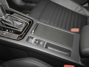 2019330TSI DSG A VI g