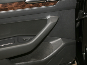 2019330TSI DSG A VI g