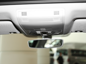 2019330TSI DSG A VI g