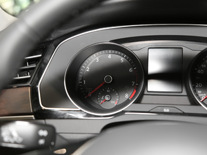 2019330TSI DSG A VI п؅^