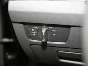 2019330TSI DSG A VI п؅^