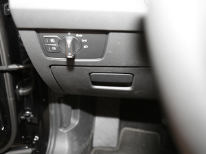 2019330TSI DSG A VI п؅^