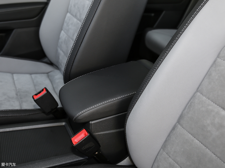 2019��ߠ��򡤼��� 280TSI �Ԅ������� ��V