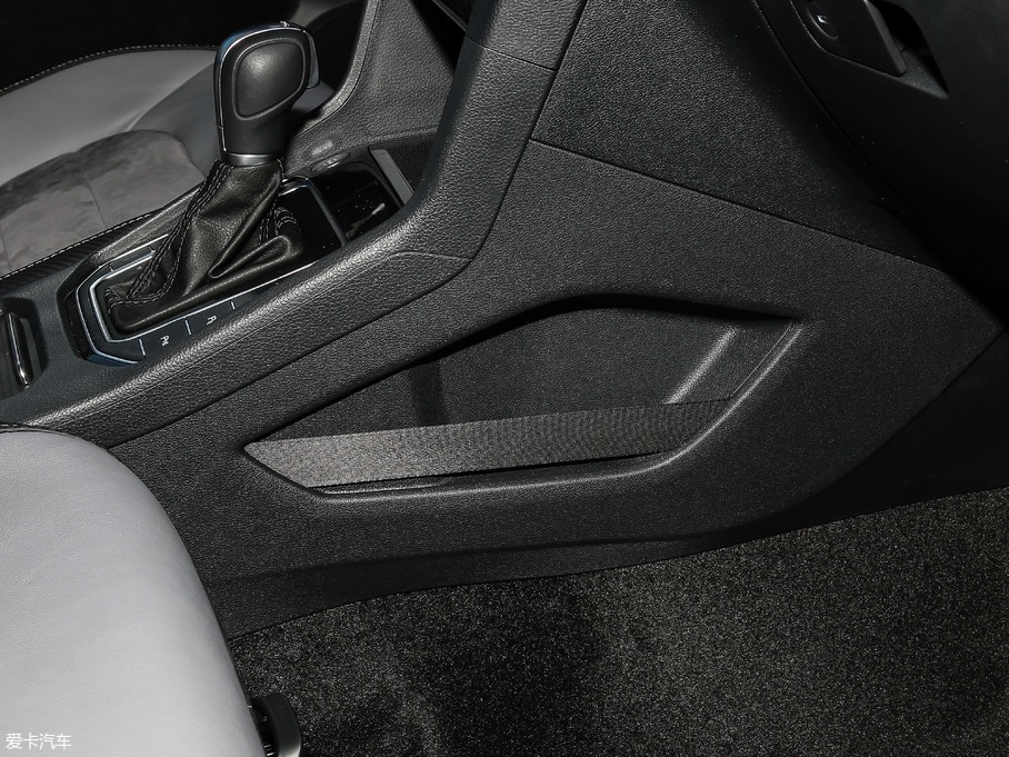 2019��ߠ��򡤼��� 280TSI �Ԅ������� ��V