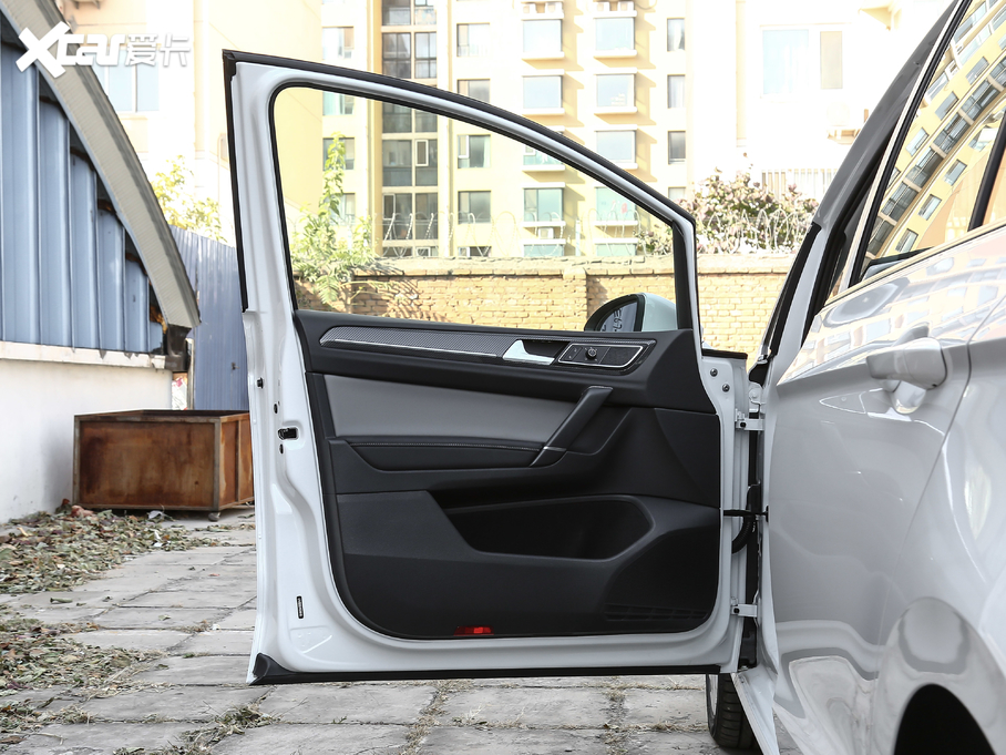 2019ߠ򡤼 280TSI Ԅ VI