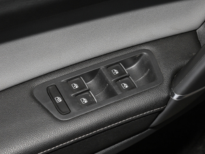 2019280TSI Ԅ V {܇ƅ^	