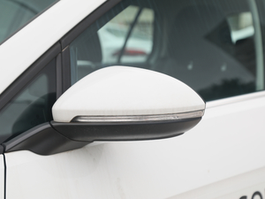 2020���Y Pro �������^