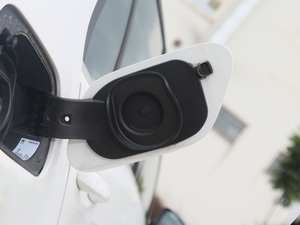 2020���Y Pro �������^