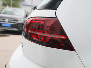 2020���Y Pro �������^