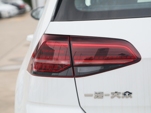 2020���Y Pro �������^