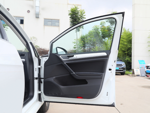 2020���Y Pro ���g����