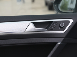 2020���Y Pro ���g����