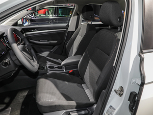 2020���� ���{�����