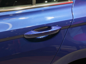 2020���� Pro �������^