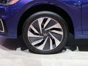 2020���� Pro ݆Ȧ