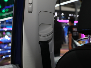 2020���� Pro ���g����