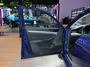 2020���� Pro �{�λ܇�T