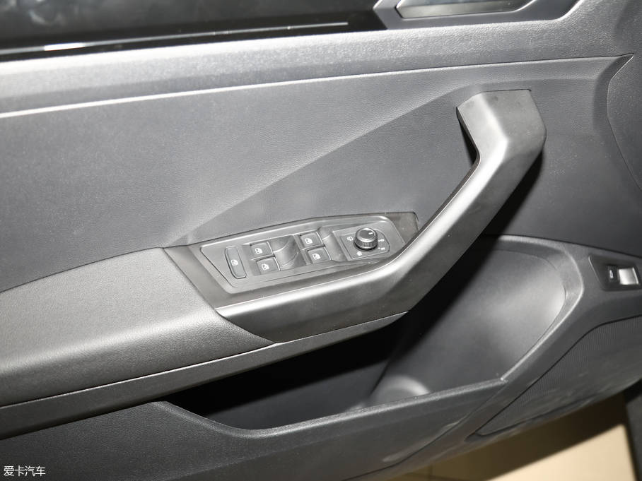 2019T-ROC̽ 280TSI DSG(q)A (gu)V