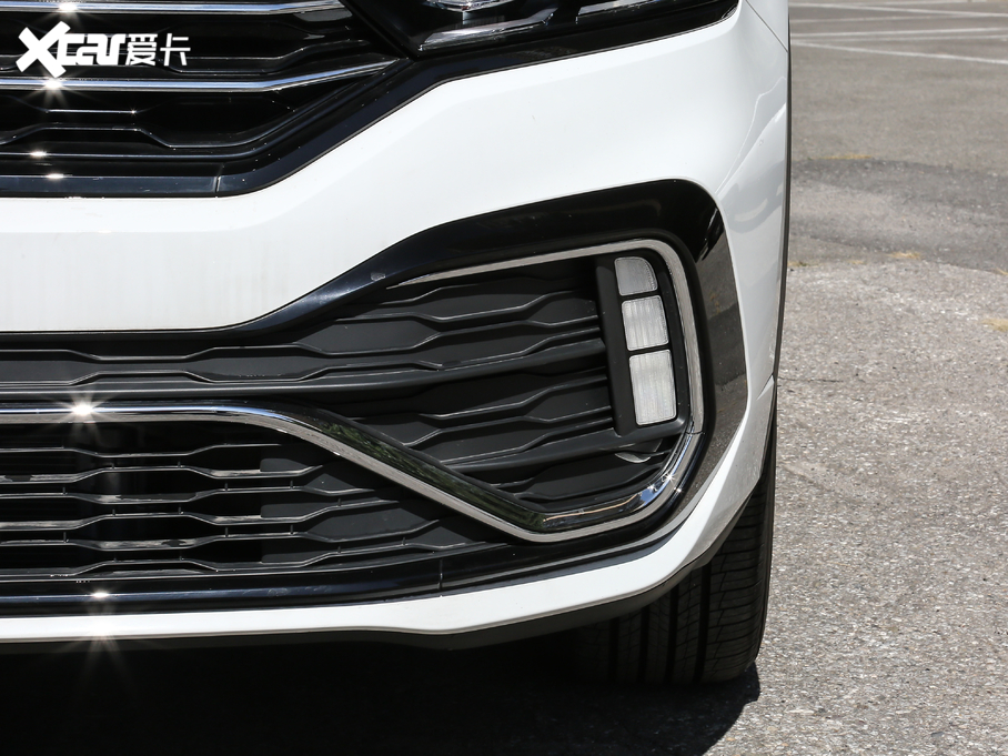 2019T-ROC̽ 230TSI R-Line (gu)VI