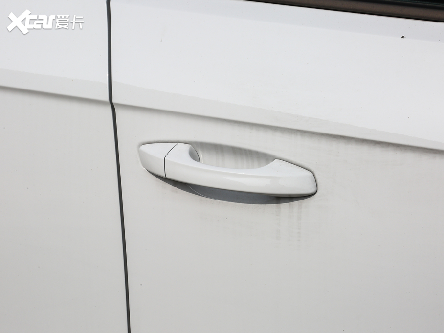 2019T-ROC̽ 230TSI DSG(q)r(sh) (gu)VI