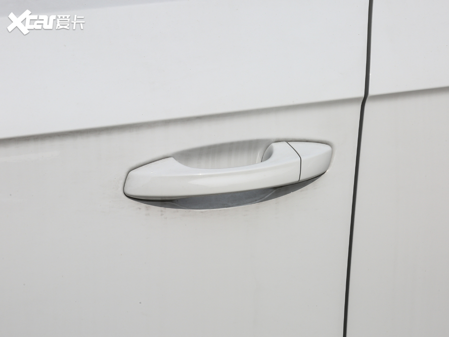 2019T-ROC̽ 230TSI DSGr VI