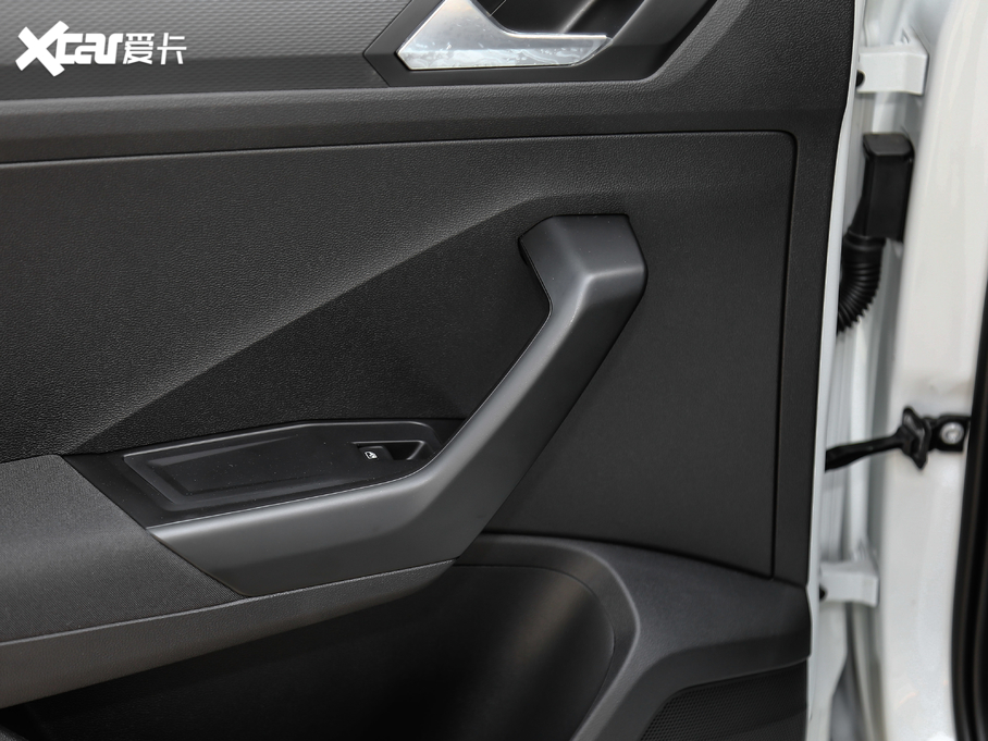 2019T-ROC̽ 230TSI DSGr VI