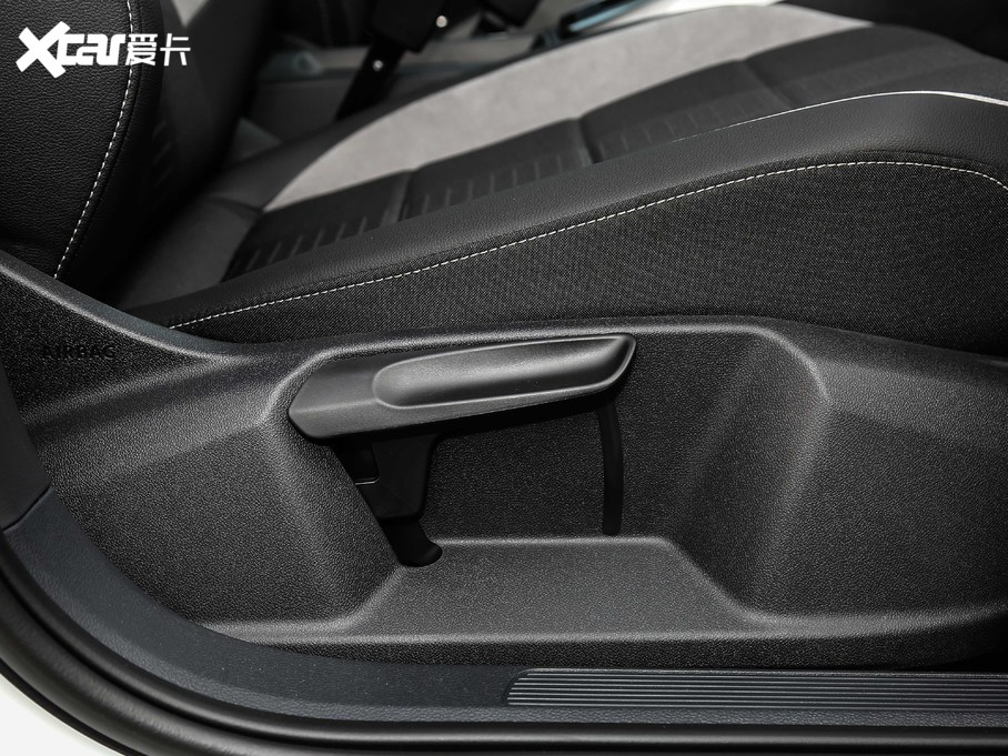 2019T-ROC̽ 230TSI DSGMȡ VI