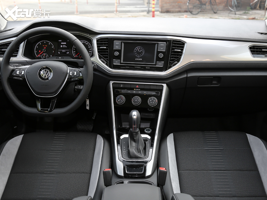 2019T-ROC̽ 230TSI DSG(q)Mȡ VI