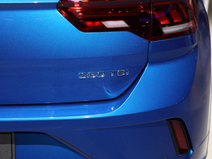 2019280TSI R-Line VI ^