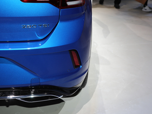 2019280TSI R-Line VI ^