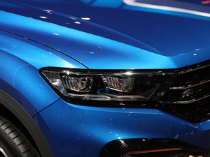 2019280TSI R-Line VI ^