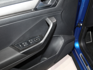 2019280TSI R-Line VI g