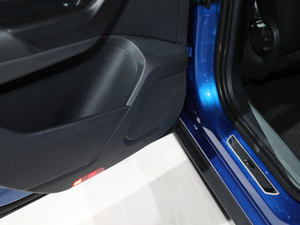 2019280TSI R-Line VI g