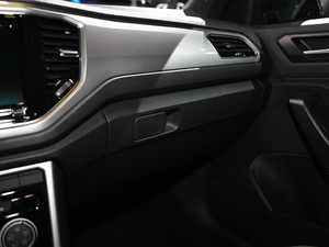 2019280TSI R-Line VI п؅^