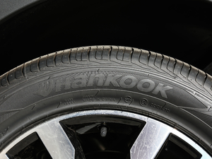 2019230TSI R-Line VI ݆̥Ʒ