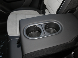 2019230TSI R-Line VI g