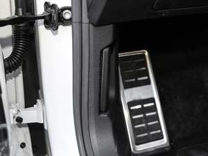 2019230TSI R-Line VI g