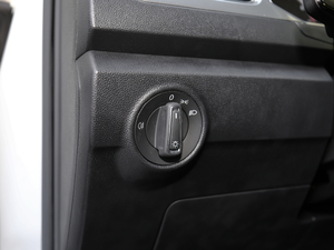 2019230TSI R-Line VI п؅^