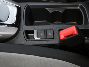 2019230TSI R-Line VI v܇Ƅ