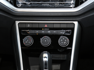 2019230TSI R-Line VI {(dio){(dio)(ji)