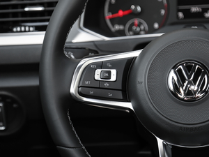 2019230TSI R-Line VI п؅^(q)