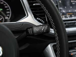 2019230TSI R-Line VI п؅^(q)